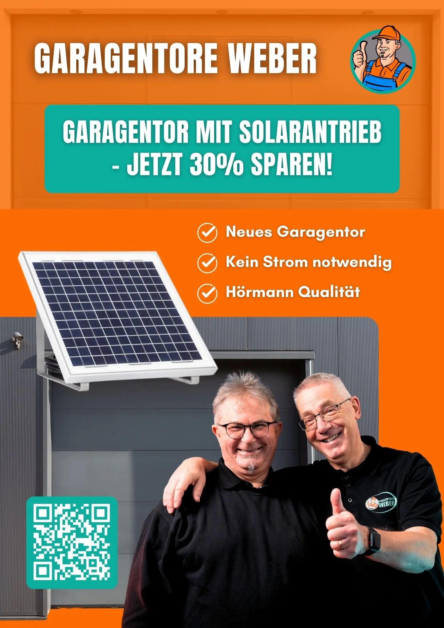 Zwei lächelnde ältere Männer vor einem Garagentor werben mit 30 % Rabatt für solarbetriebene Türen.