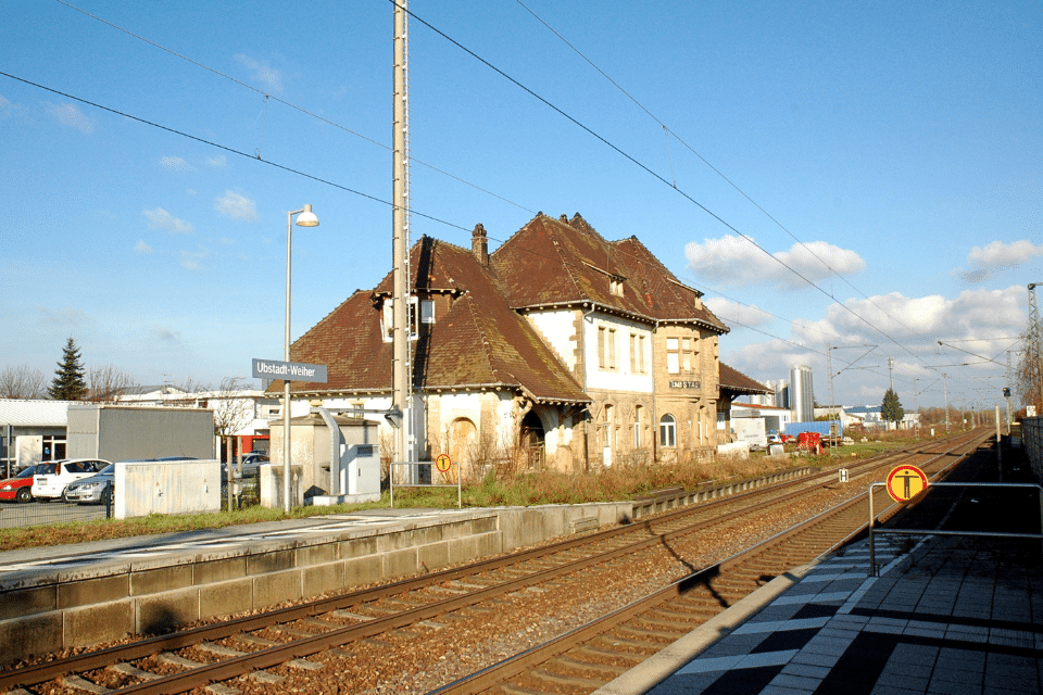 Kaufen Sie jetzt ihr Garagentor von Garagentore Weber in Ubstadt-Weiher.