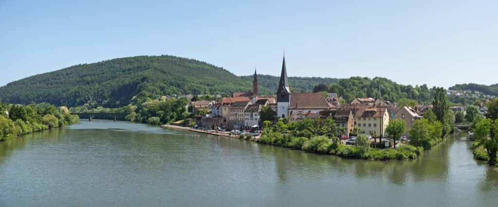 Ortsansicht von Neckargemünd. Garagentore Weber liefert und montiert Garagentore in Neckargemünd.